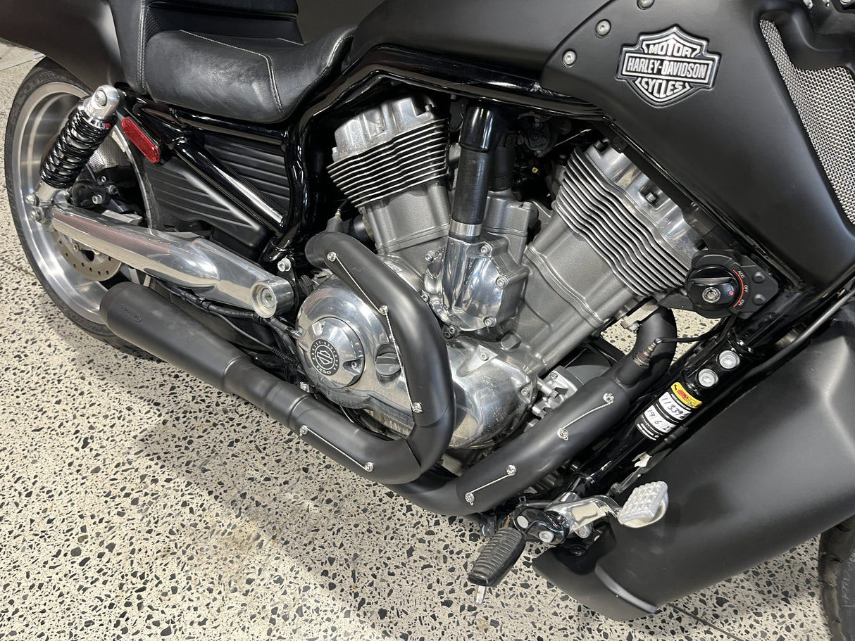 272780975