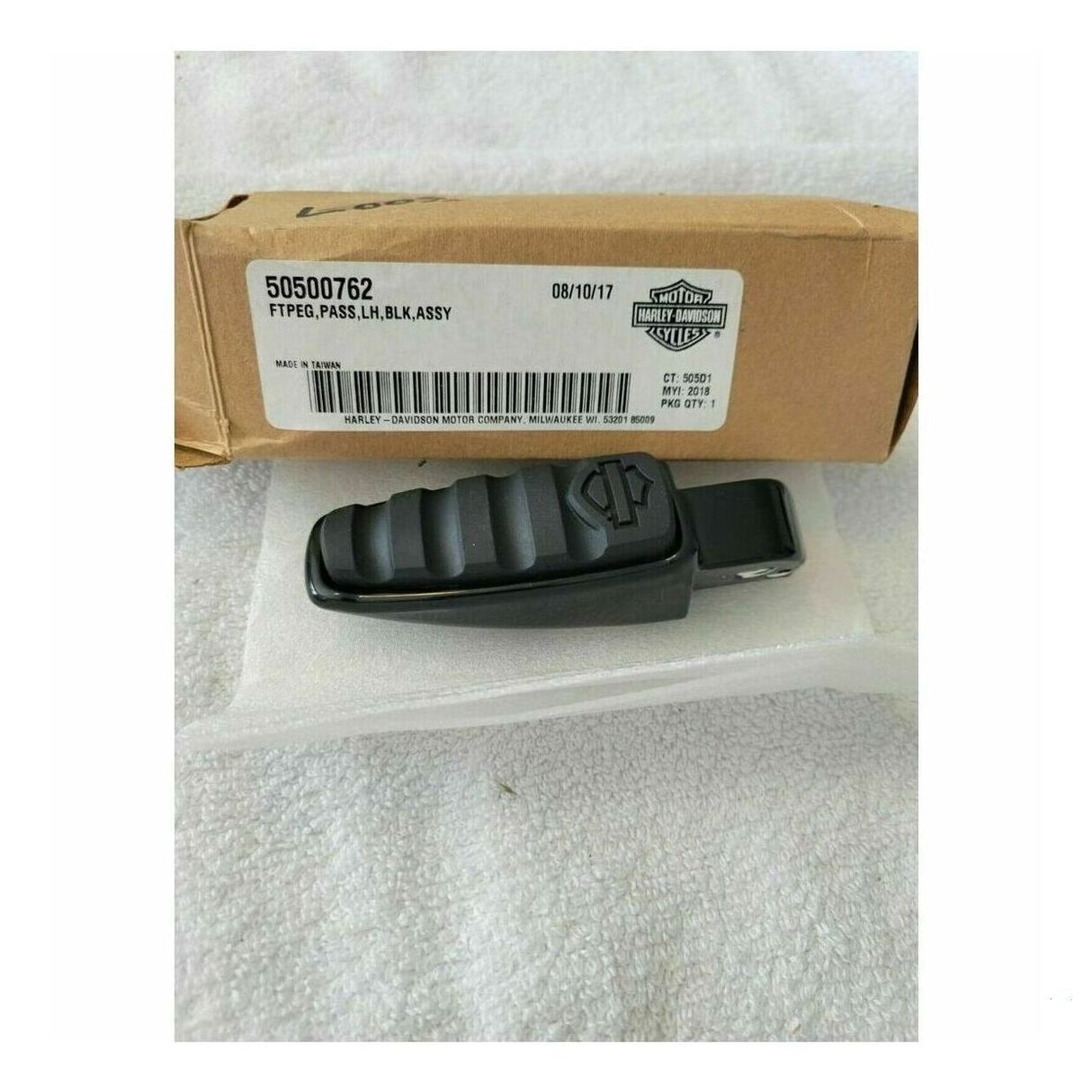 FOOTPEG PASSENGER LH BLK ASSY