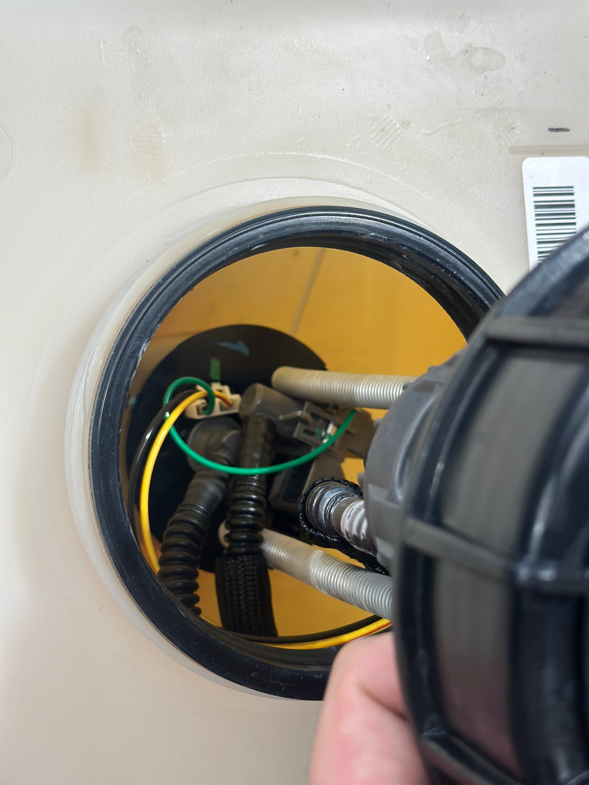 Sea-Doo - Spark Fuel Tank/Pump