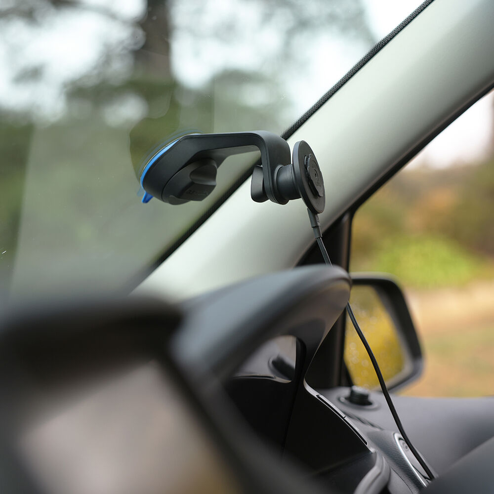 Quad Lock - Windscreen / Dash Car Mount