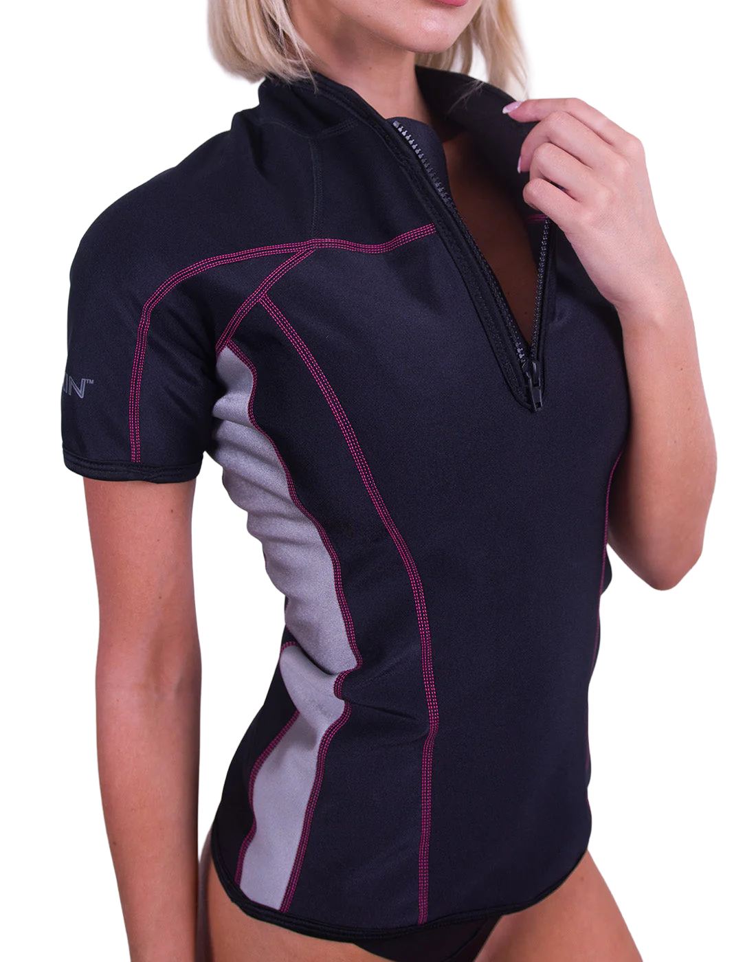 Sharkskin - Woman's Chillproof Short Sleeve Top W/Zip Black/Pink