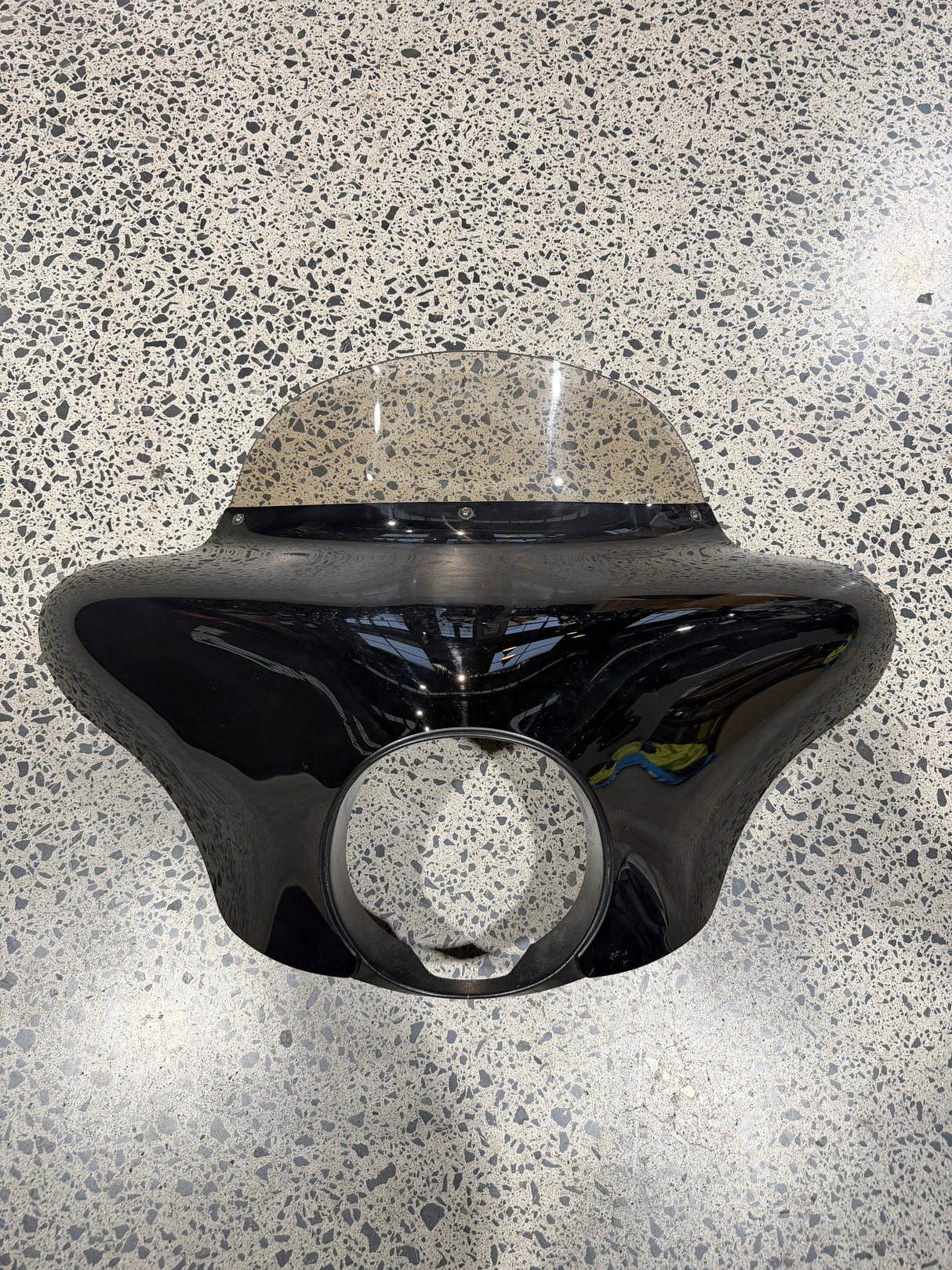 Batwing Fairing. Fits Indian Cruiser Chief Bobber & Chief Bobber Dark Horse 2022up – Memphis Shades